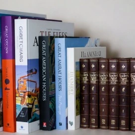 Coffee Table & Collector Books